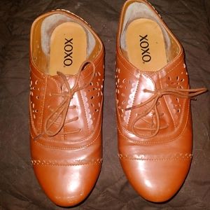Brown oxfords